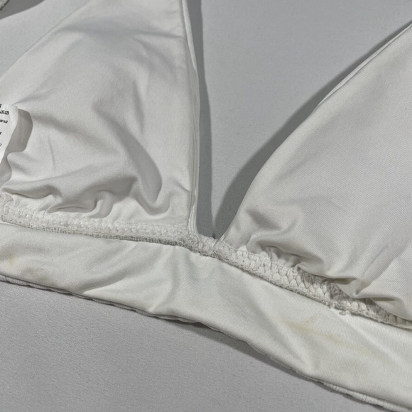 Becca [‎ Small ] Loreto Ribbed Banded Bikini Top in White - Picture 12 of 12